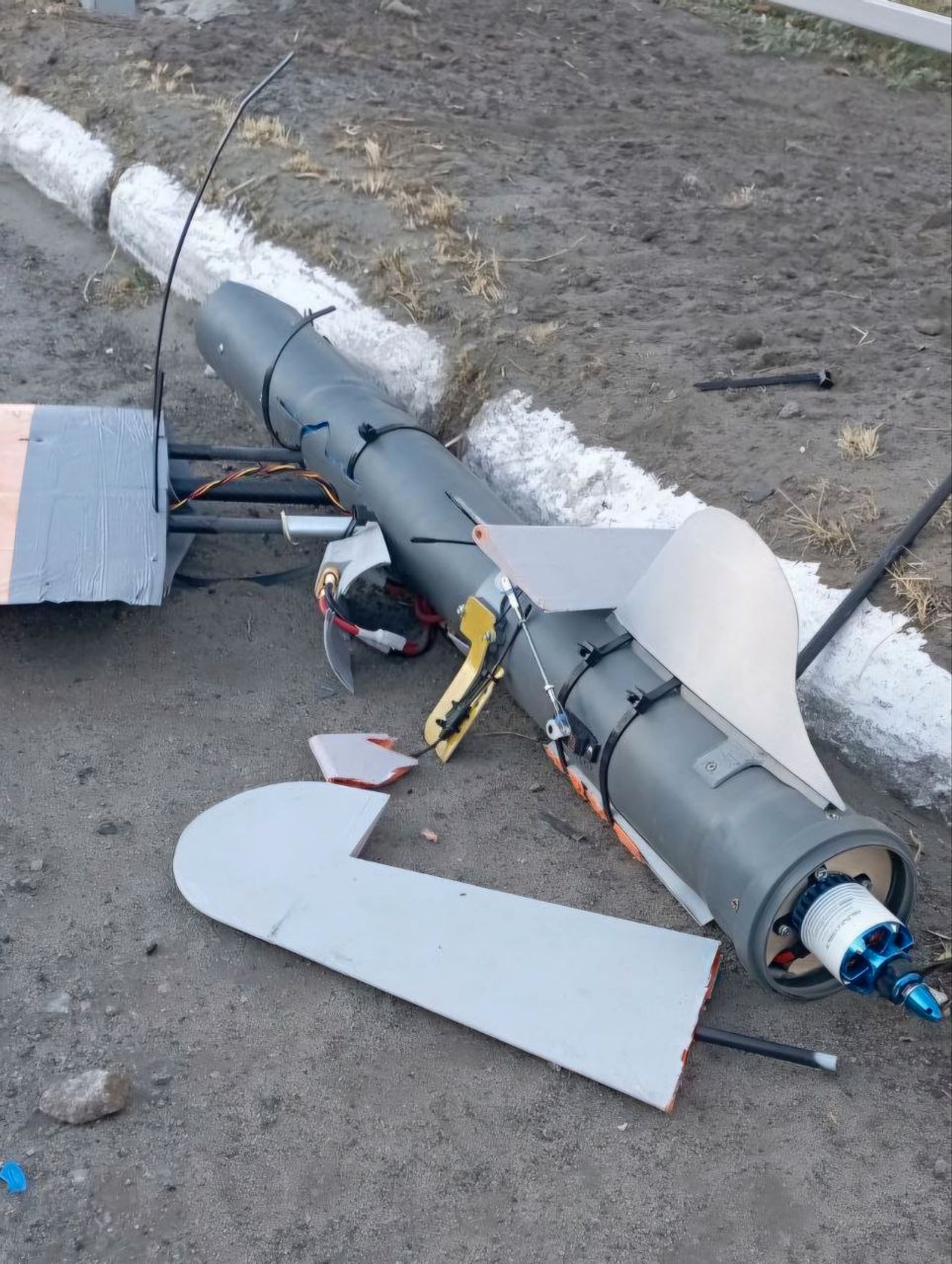 Украинский дрон-камикадзе из канализационной трубы