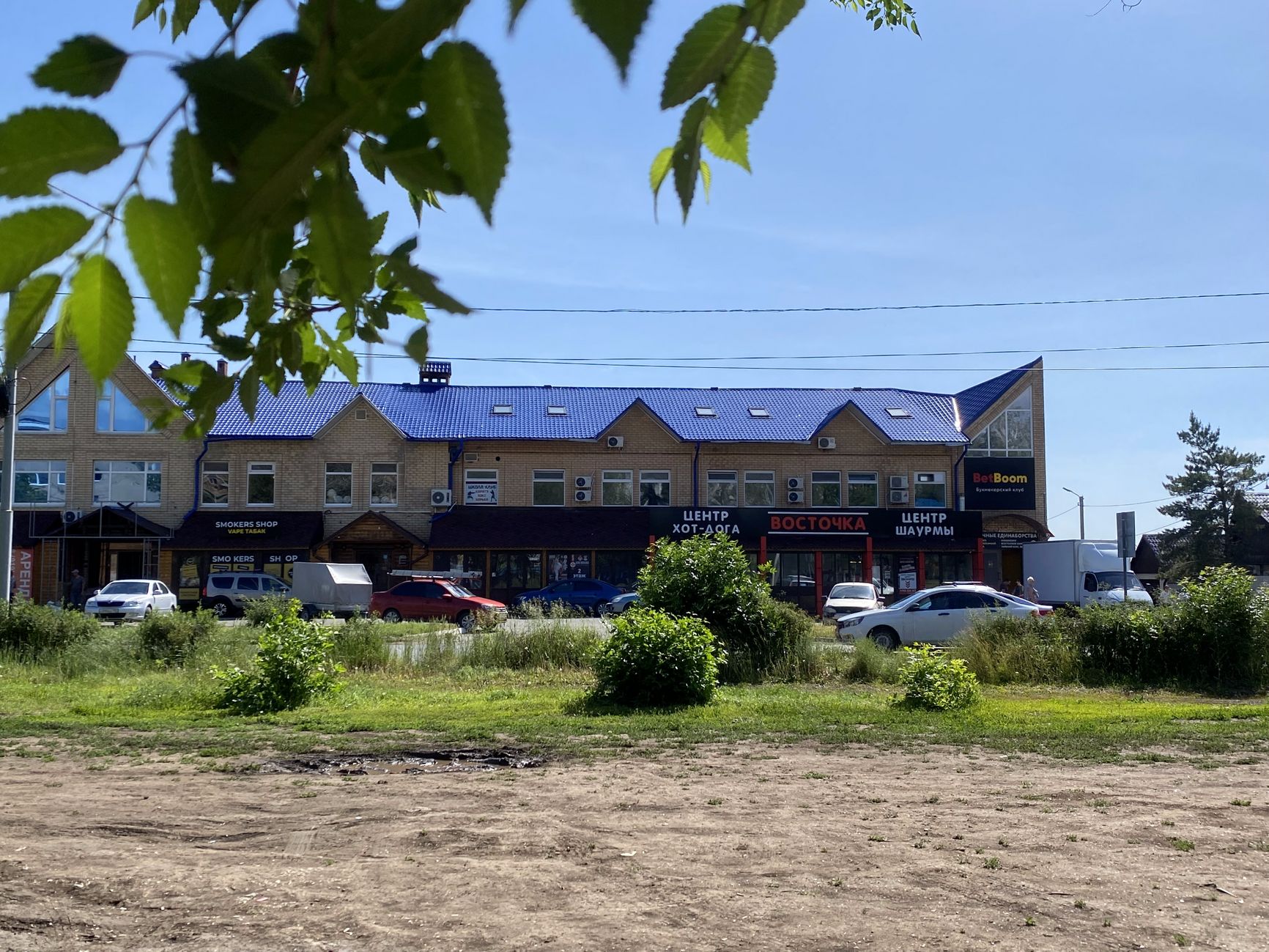 Клуб Pose находился в двухэтажном здании на улице Шевченко