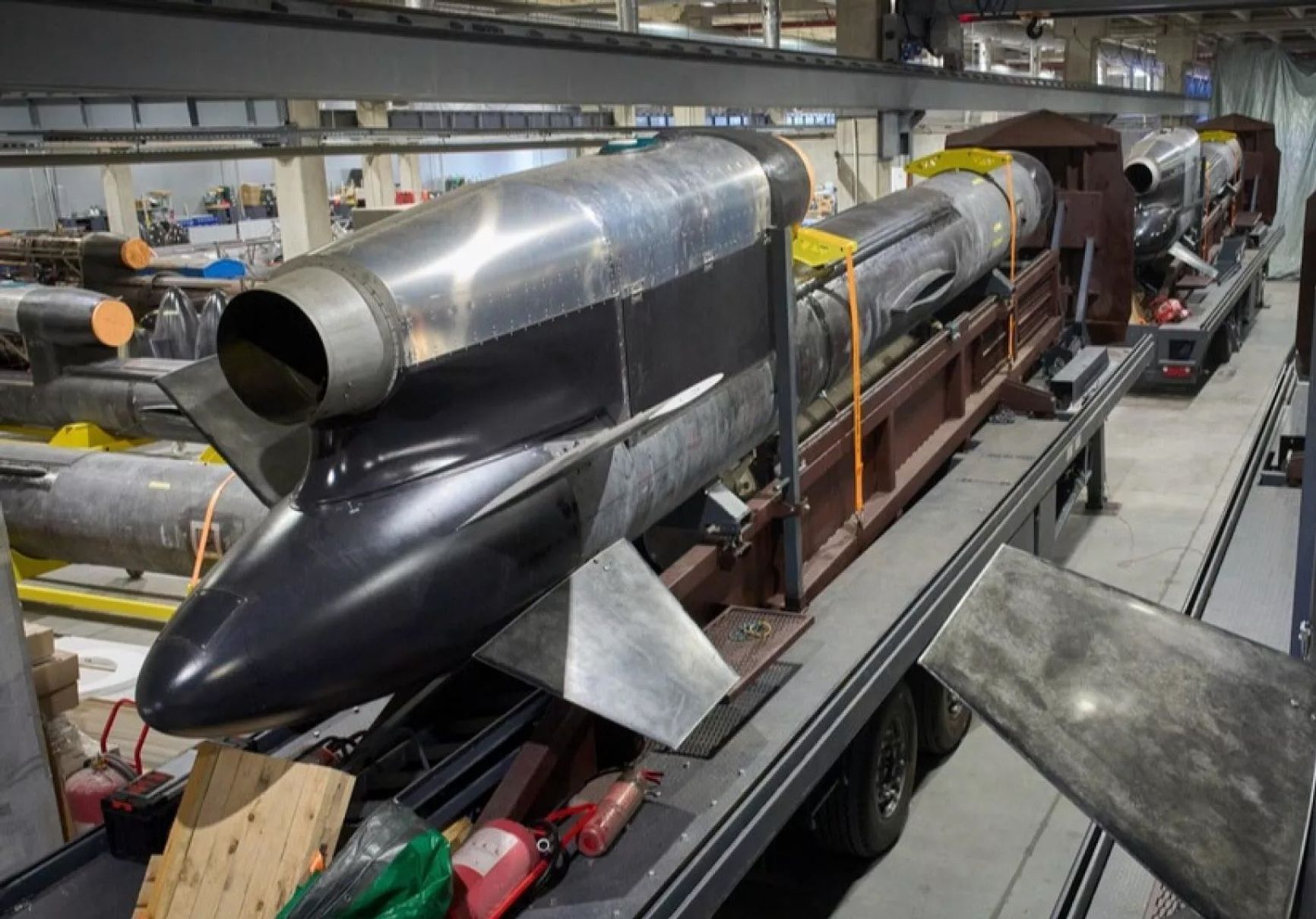 Assembly of the Flamingo cruise missile